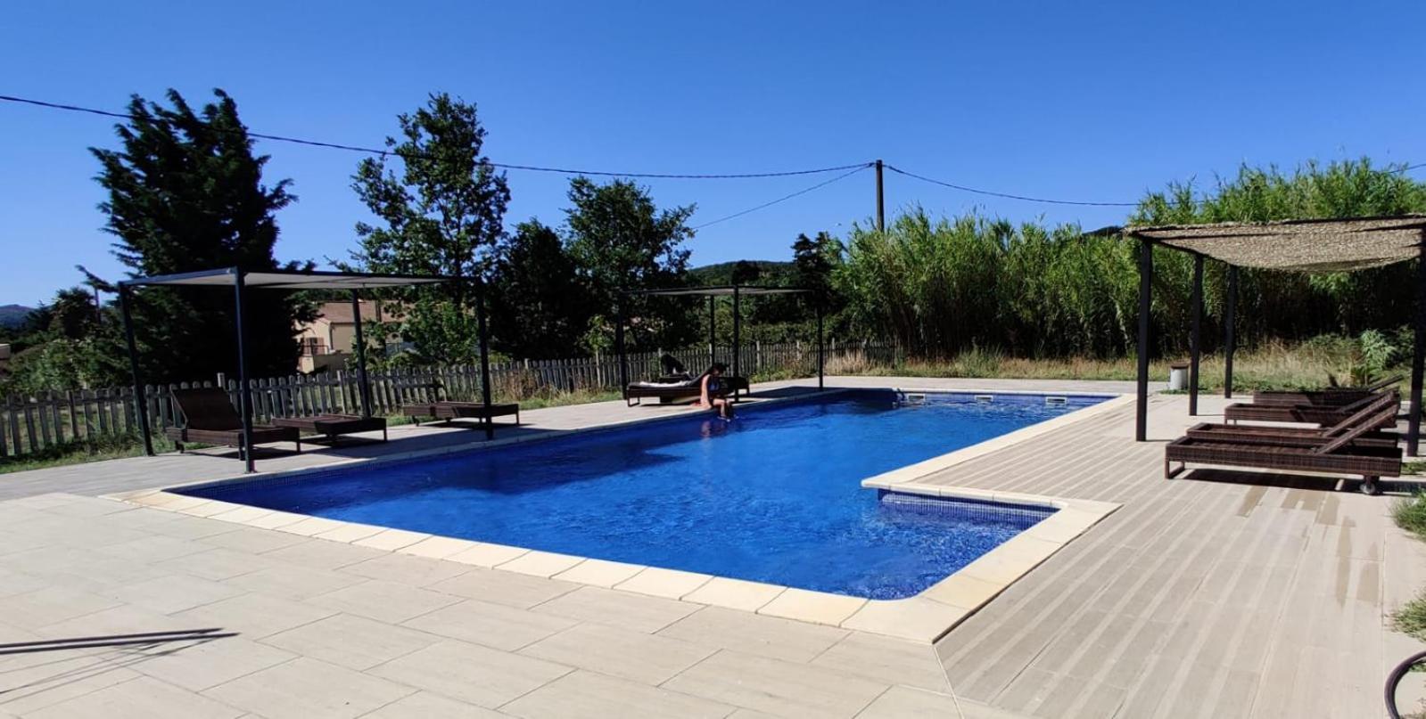 Superbe Chambre Avec Terrasse, Parking Prive, Jardin, Calme, Climatisation, 10 Mn Pont Du Gard #7 Apartment Rochefort-du-Gard Exterior photo